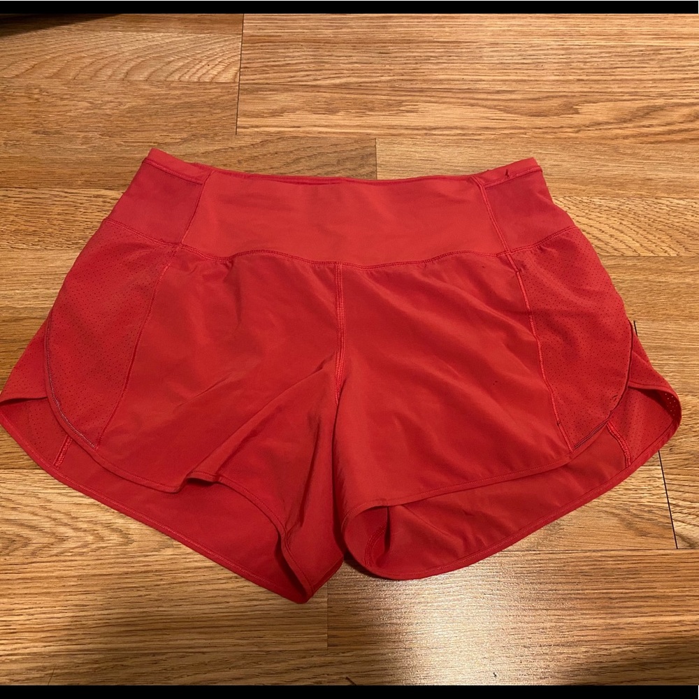 lululemon hot pink shorts